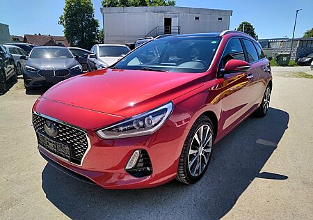 Hyundai i30 cw Premium+PANO+CAM+ACC+CAR PLAY+NAVI+S.DACH