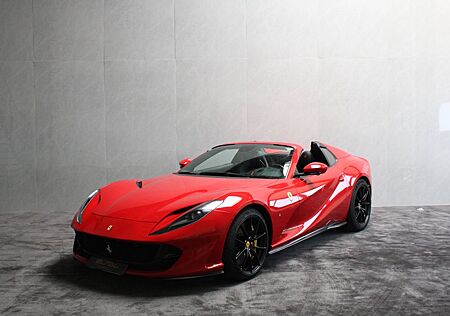Ferrari 812 GTS *LIFT*CARBON*ROSSO*CORSA*360CA*PASSENGER