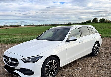Mercedes-Benz C 300 e T HUD ACC AHK Massage Garantie