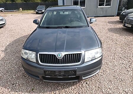 Skoda Superb gebraucht kaufen Skoda Superb 2.8 V6 Elegance Tiptronic Elegance