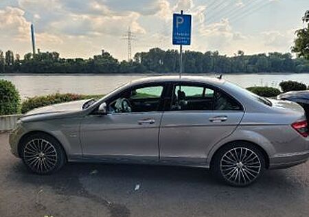 Mercedes-Benz C 200 KOMPRESSOR