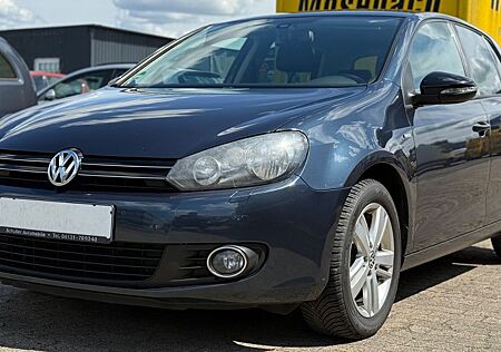 VW Golf Volkswagen 1.2 TSI*Navi*Einparkhilfe*