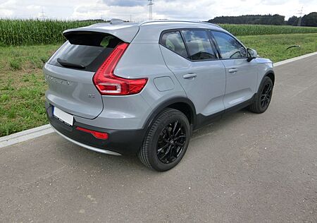 Volvo XC 40 XC40 B3 Core Mild-Hybrid Benzin