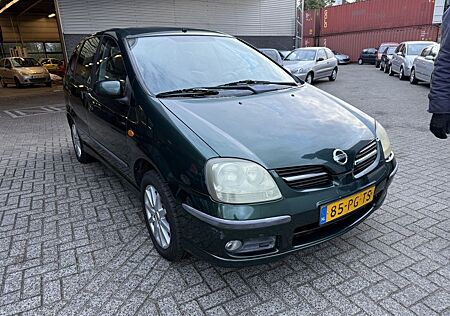 Nissan Almera Tino 1.8 Acenta