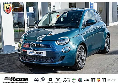 Fiat 500E 42 kWh KAMERA TEMPOMAT APPLE ANDROID