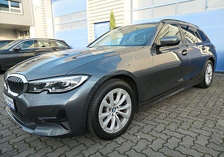 BMW 320 d Touring Advantage Kamera LED Top Zustand!