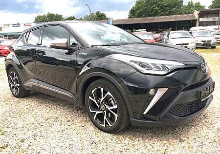 Toyota C-HR Hybrid Team D 55000 KM NAVI SHZ