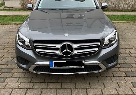 Mercedes-Benz GLC 220 d 4MATIC Autom. - Panorama Allwetter neu