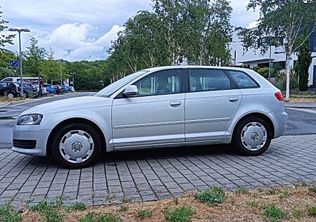 Audi A3 1.4 TFSI Sportback, 1. Hand, TÜV Neu