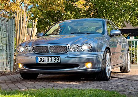 Jaguar X-Type 2.2 Liter Diesel Classic Classic