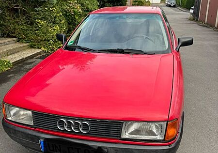 Audi 80