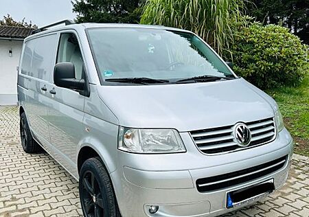 VW T5 Transporter Volkswagen 170 PS / TÜV neu