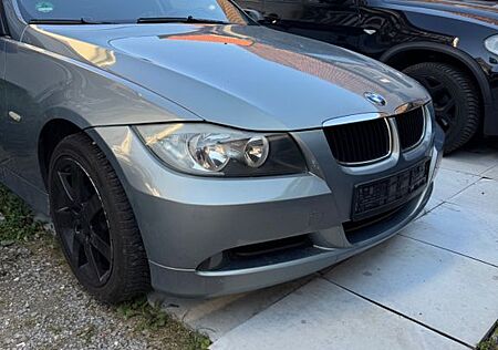 BMW 318i touring -