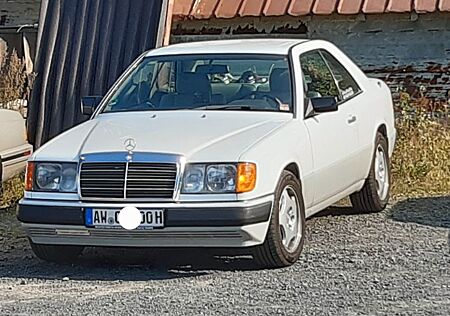 Mercedes-Benz CE 300