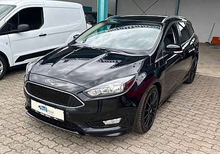 Ford Focus Turnier Titanium *Sport-Paket *