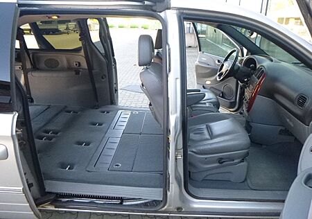 Chrysler Grand Voyager 7x Sitzplätze a.AHK 1.600 kg