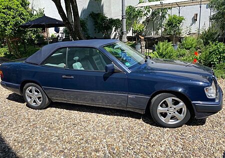 Mercedes-Benz 300 CE 24V Cabrio