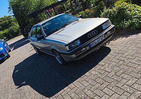 Audi Coupe Coupé GT 5 Zylinder Oldtimer