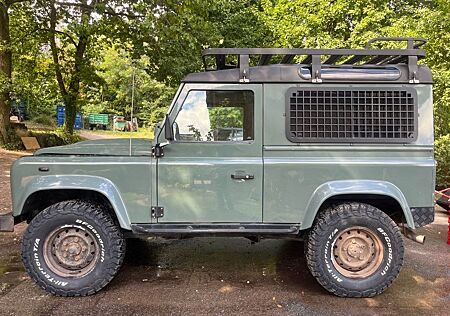 Land Rover Defender 90 Td4 Station Wagon