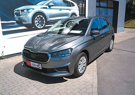 Skoda Fabia Active 1.0 MPI LED Klima Sitzheizung PDC