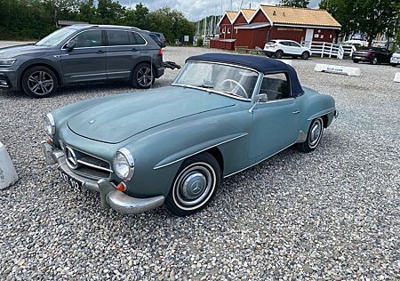 Mercedes-Benz 190