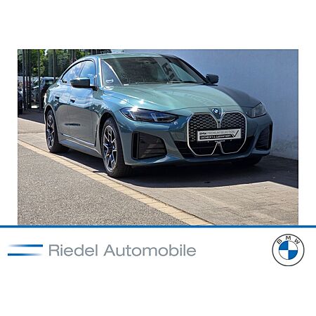 BMW i4 leasen