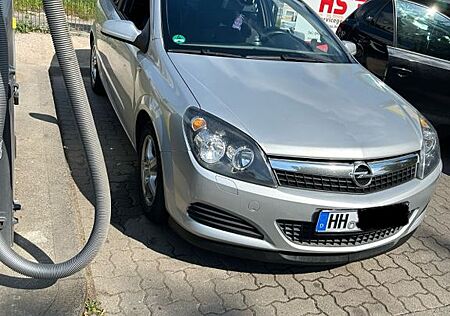Opel Astra H GTC 1.4