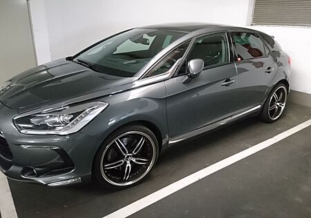 Citroën DS5 HDi 165 SoChic Autom. SoChic