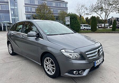 Mercedes-Benz B 180 *93 TKM *Automatik*Scheckheft *Navi