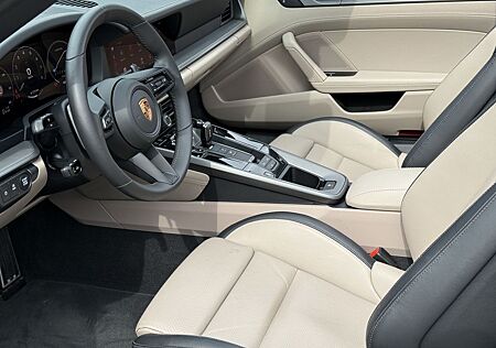 Porsche 992 911 Carrera Cabriolet SPORTDESIGN-ABGAS*HD-M