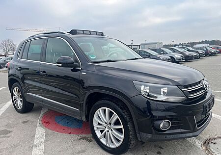 VW Tiguan Volkswagen Life 4Motion/Pano/Automatik/PDC/Standheiz