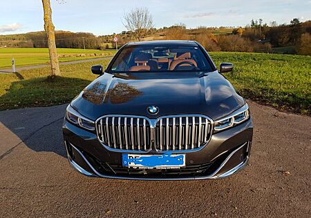 BMW 730d xDrive -Voll-20 Zoll-Lenkachse-Garantie2027