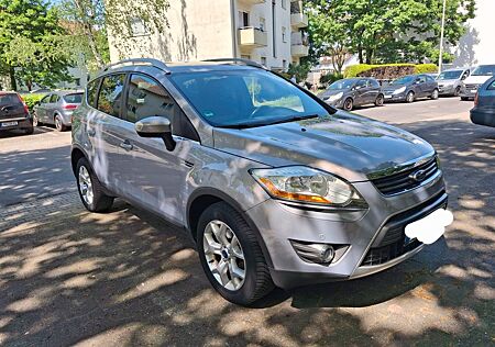 Ford Kuga 2,0 TDCi 2x4 103kW Individual Individual