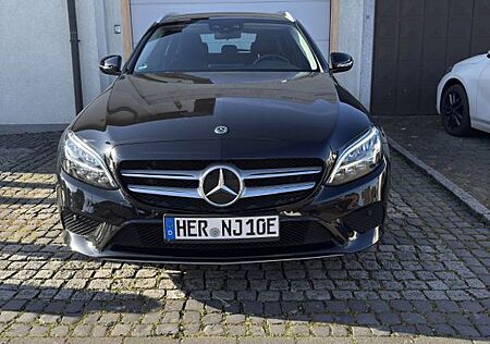 Mercedes-Benz C 300 de T Autom. -