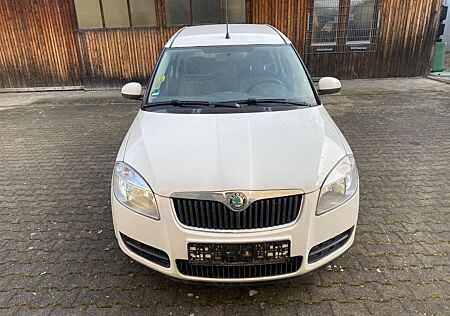 Skoda Roomster Style