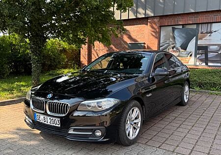 BMW 520d xDrive A Luxury Line Luxury Line