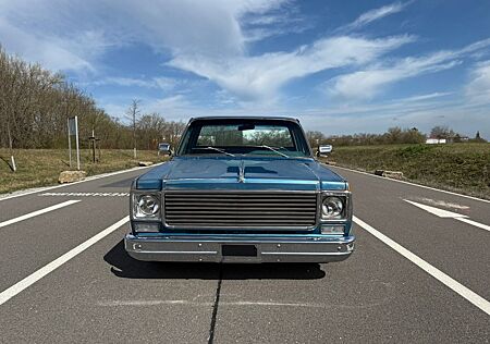 Chevrolet C10 Cheyenne Shortbed 350 V8 Automatik Low