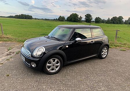 Mini ONE MINIMALISM Line 55kW MINIMALISM Line