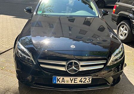 Mercedes-Benz C 180 Autom. -
