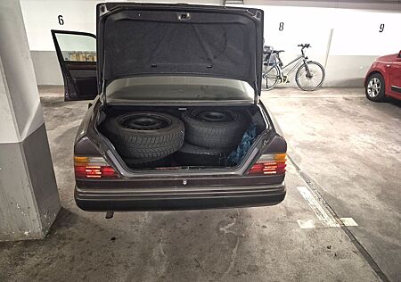 Mercedes-Benz 230 gebraucht kaufen Mercedes-Benz 230 230e