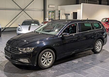 VW Passat Variant Volkswagen 2.0 TDI SCR DSG Business AHK LED