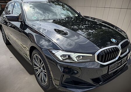 BMW 320d Tour. xDrive/LED/STH/HUD/Wide/Drive-Ass./18