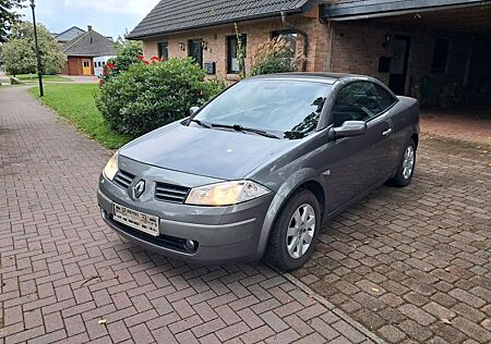 Renault Megane Coupé-Cabriolet Dynamique 2.0 16V Dyn...