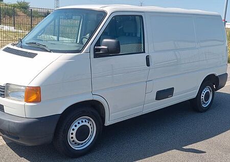 VW T4 Volkswagen 2.5 TDI. Klima. Grüne Plakette