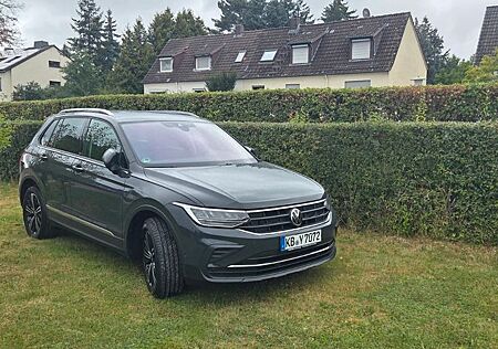 VW Tiguan Volkswagen 1.5 TSI OPF 96kW ACTIVE ACTIVE