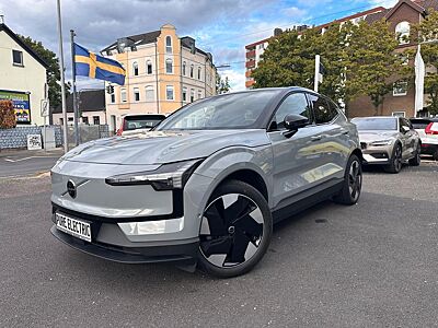 Volvo EX30 RWD Ultra Extended Range Pano,360°,WP,ACC