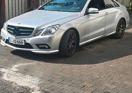 Mercedes-Benz E 350 Coupé BlueEFFICIENCY AVANTGARDE ...