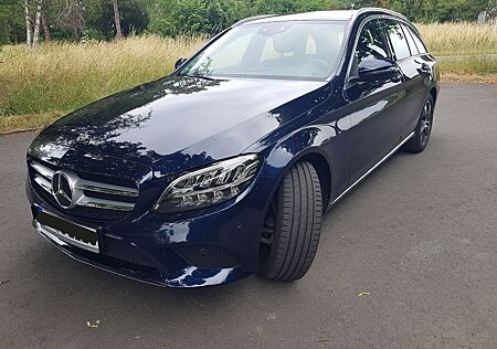 Mercedes-Benz C 180 T Model Avantgarde 9G Tronic+AHK+LED+NAVI