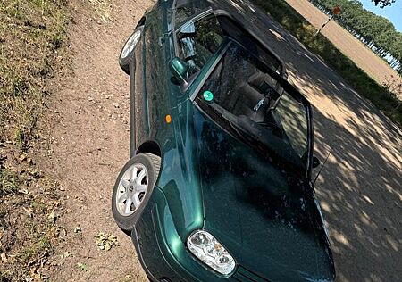 VW Golf Volkswagen 1.6 Trendline Cabriolet Trendline