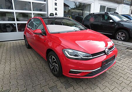VW Golf Volkswagen VII Lim. Join /NAVI / PANORAMA